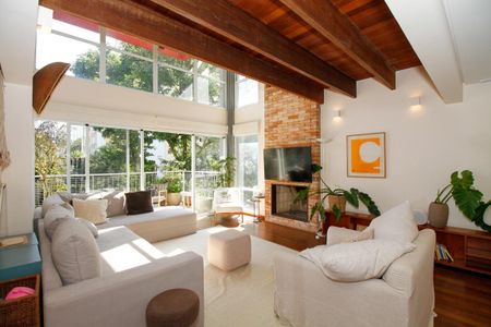 Apartamento para alugar com 134m², 2 quartos e 3 vagas