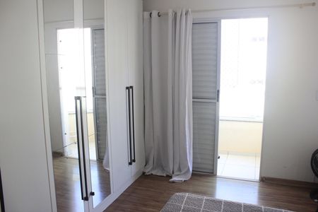 Apartamento à venda com 65m², 2 quartos e 1 vagaSuíte 