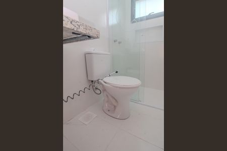 Casa para alugar com 76m², 3 quartos e 1 vagaBanheiro 2