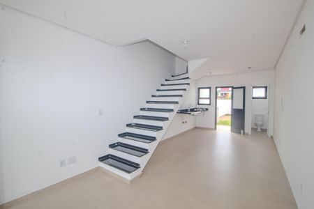 Sala de casa para alugar com 3 quartos, 76m² em Hípica, Porto Alegre