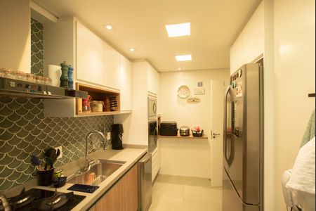Apartamento à venda com 90m², 2 quartos e 2 vagasCozinha