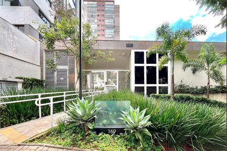 Apartamento à venda com 90m², 2 quartos e 2 vagasFrente