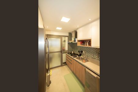 Apartamento à venda com 90m², 2 quartos e 2 vagasCozinha