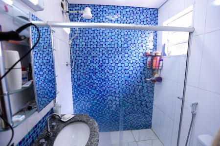 Casa à venda com 260m², 5 quartos e 3 vagas Casa à venda com 260m², 5 quartos e 3 vagasBanheiro da Casa 4