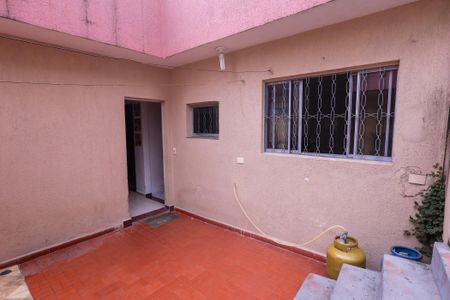 Casa à venda com 260m², 5 quartos e 3 vagas Casa à venda com 260m², 5 quartos e 3 vagasEntrada da Casa 4