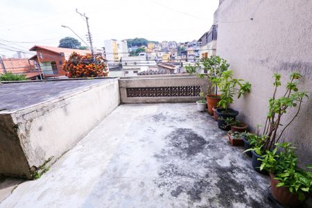 Casa à venda com 260m², 5 quartos e 3 vagas Casa à venda com 260m², 5 quartos e 3 vagasQuintal