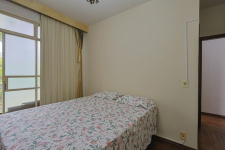 Apartamento à venda com 122m², 3 quartos e 1 vaga