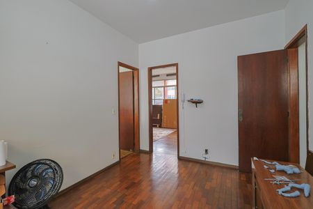 Apartamento à venda com 122m², 3 quartos e 1 vaga