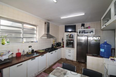 Casa à venda com 300m², 5 quartos e 4 vagasCozinha