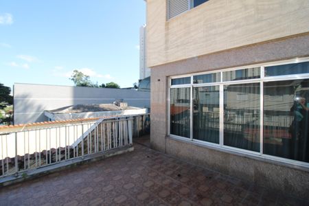 Casa à venda com 300m², 5 quartos e 4 vagasQuintal