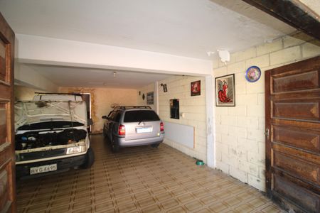 Casa à venda com 300m², 5 quartos e 4 vagasGaragem