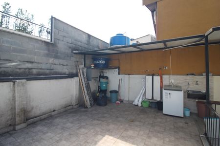 Casa à venda com 300m², 5 quartos e 4 vagasÁrea de Serviço
