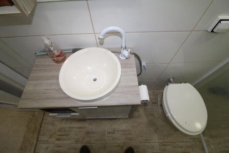 Casa à venda com 300m², 5 quartos e 4 vagasQuarto 1 - Banheiro