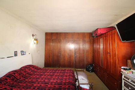 Casa à venda com 300m², 5 quartos e 4 vagasQuarto 2