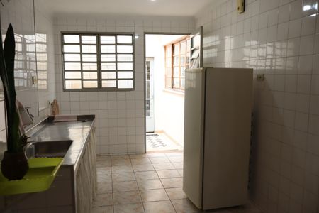 Casa à venda com 162m², 2 quartos e 4 vagasCopa e cozinha
