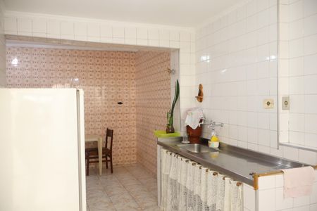 Casa à venda com 162m², 2 quartos e 4 vagasCopa e cozinha