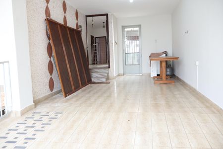 Casa à venda com 162m², 2 quartos e 4 vagasGaragem