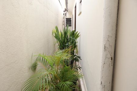 Casa à venda com 162m², 2 quartos e 4 vagasCorredor externo