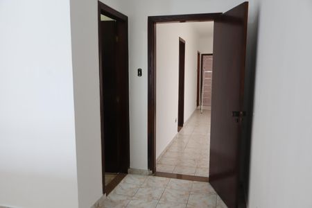 Casa à venda com 162m², 2 quartos e 4 vagasSuíte 