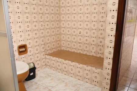 Casa à venda com 162m², 2 quartos e 4 vagasBanheiro