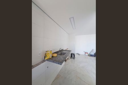 Cozinha de apartamento para alugar com 2 quartos, 55m² em Vila Pita, São Paulo