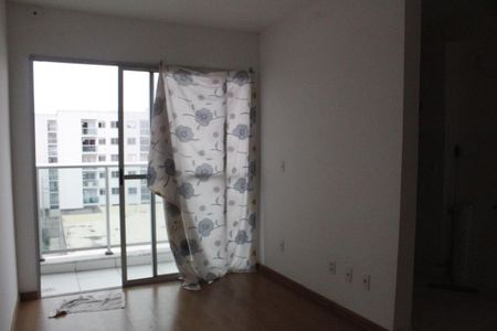 Sala de apartamento para alugar com 2 quartos, 50m² em Pechincha, Rio de Janeiro