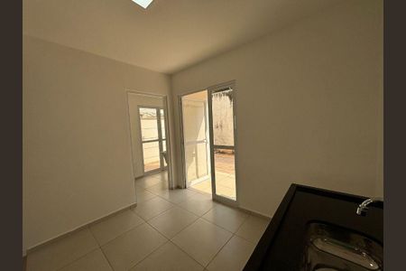 Casa à venda com 3 quartos, 107m² em Roncáglia, Campinas