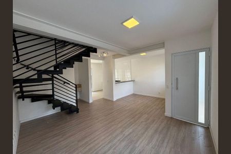Casa à venda com 3 quartos, 107m² em Roncáglia, Campinas