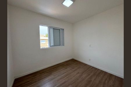 Casa à venda com 3 quartos, 107m² em Roncáglia, Campinas