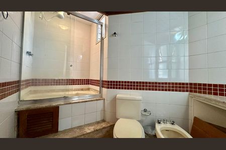 Apartamento à venda com 50m², 1 quarto e 1 vaga Apartamento à venda com 50m², 1 quarto e 1 vagaBanheiro social