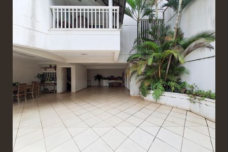 Casa à venda com 240m², 3 quartos e 4 vagasGaragem