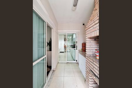 Casa à venda com 240m², 3 quartos e 4 vagasChurrasqueira
