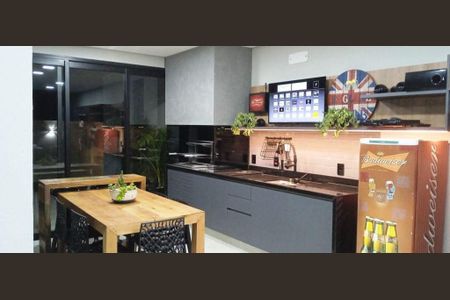 Casa à venda com 3 quartos, 198m² em Swiss Park, Campinas