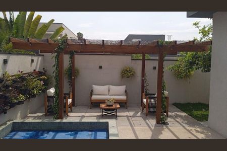 Casa à venda com 3 quartos, 198m² em Swiss Park, Campinas