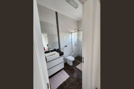 Casa à venda com 4 quartos, 360m² em Swiss Park, Campinas