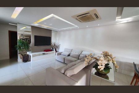 Casa à venda com 3 quartos, 353m² em Swiss Park, Campinas
