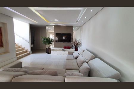 Casa à venda com 3 quartos, 353m² em Swiss Park, Campinas