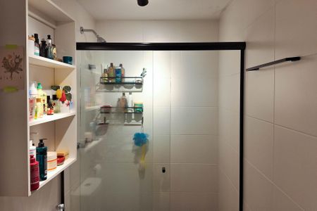 Apartamento à venda com 82m², 2 quartos e 1 vagaBanheiro da Suíte 1