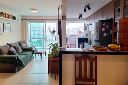 Apartamento à venda com 82m², 2 quartos e 1 vagaCozinha