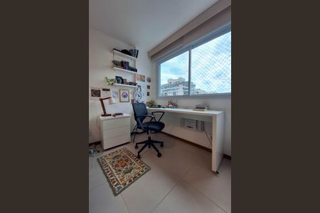 Apartamento à venda com 82m², 2 quartos e 1 vagaSuíte 1