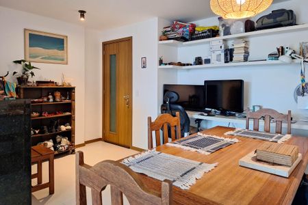 Apartamento à venda com 82m², 2 quartos e 1 vagaSala