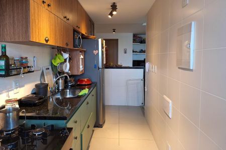 Apartamento à venda com 82m², 2 quartos e 1 vagaCozinha