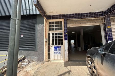 Apartamento para alugar com 160m², 1 quarto e sem vaga Apartamento para alugar com 160m², 1 quarto e sem vagaFachada