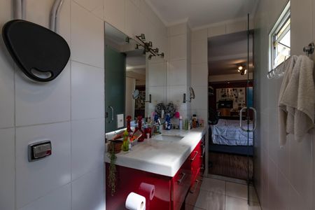 Casa à venda com 410m², 4 quartos e 3 vagas Casa à venda com 410m², 4 quartos e 3 vagasBanheiro da Suíte 3