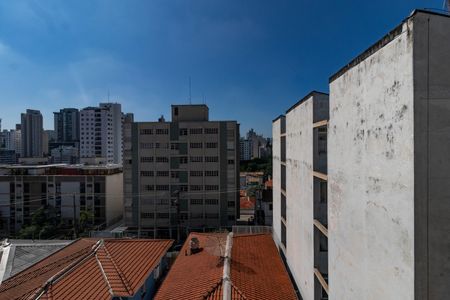 Casa à venda com 410m², 4 quartos e 3 vagas Casa à venda com 410m², 4 quartos e 3 vagasVista da Varanda