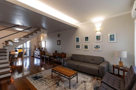 Sala de casa à venda com 4 quartos, 410m² em Perdizes, São Paulo