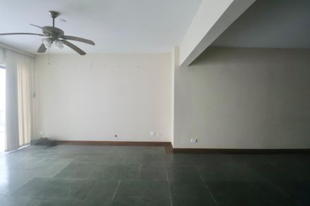 Apartamento para alugar com 188m², 4 quartos e 2 vagasSala