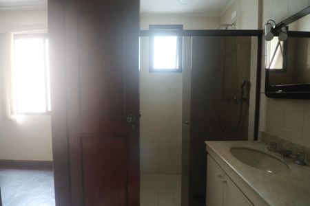 Apartamento para alugar com 188m², 4 quartos e 2 vagasBanheiro Suíte 2