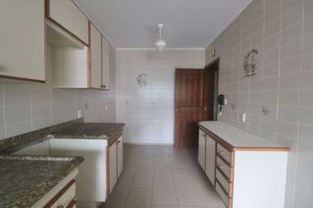 Apartamento para alugar com 188m², 4 quartos e 2 vagasCozinha