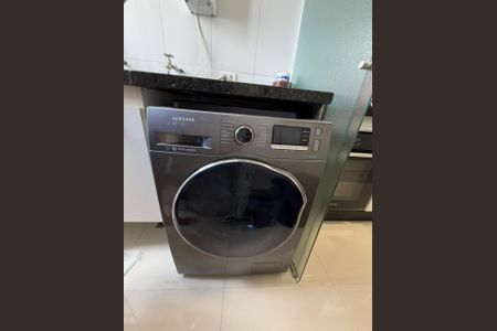 Apartamento à venda com 52m², 2 quartos e 1 vagaÁrea de serviço